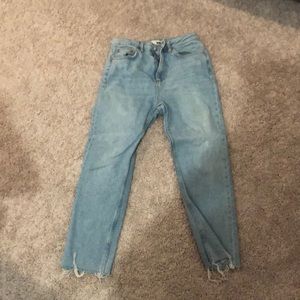 Top shop Moto jeans size 28w, length is 30.